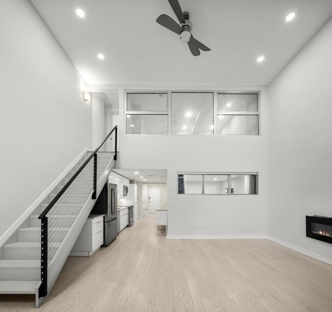 property at 689 Marin Blvd