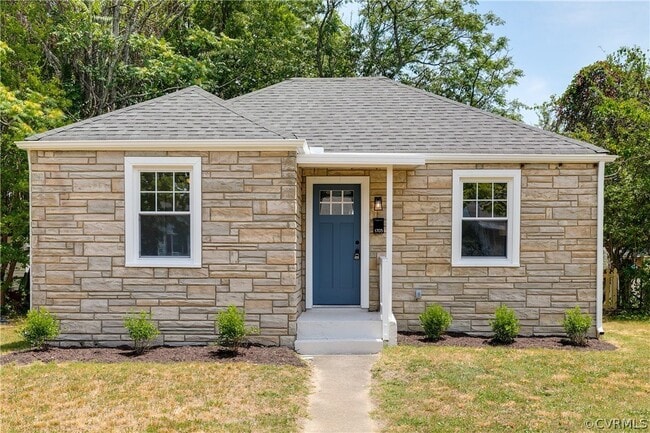 property at 1705 N 24th St