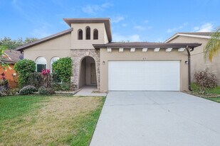 615 Woods Landing Dr in Minneola, FL - Building Photo