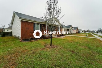 585 Tecumseh Dr in Shepherdsville, KY - Building Photo - Building Photo