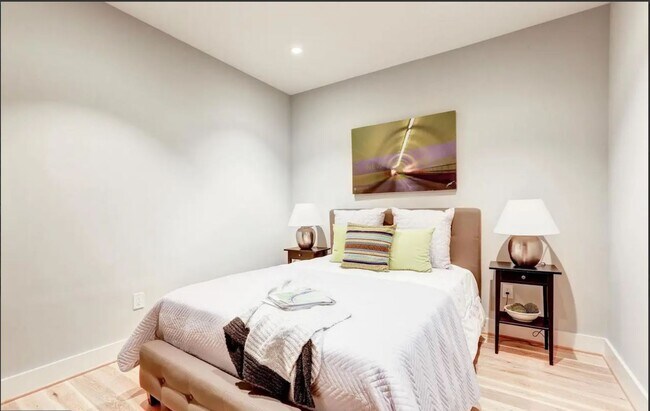 307 Taylor St NW, Unit 2 in Washington, DC - Building Photo - Building Photo