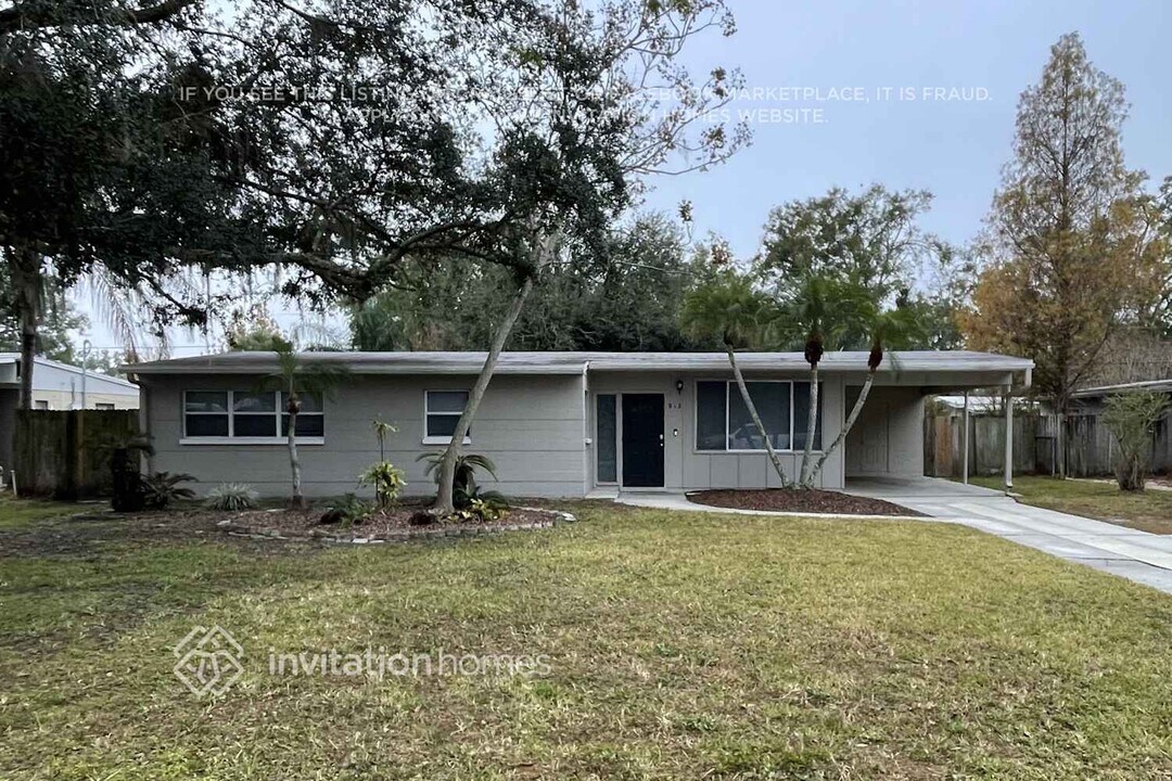 813 E River Dr in Tampa, FL - Building Photo