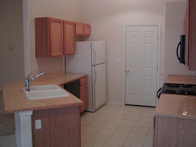 312 G St SW #A in Tumwater, WA - Building Photo - Building Photo