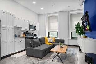 209 9th St in Pittsburgh, PA - Building Photo