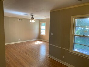 1640 S Perkins Rd in Memphis, TN - Building Photo - Building Photo