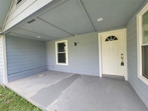830 Becker St in Channelview, TX - Building Photo - Building Photo