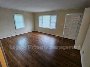 609 Shepherd St in Burlington, NC - Building Photo - Building Photo