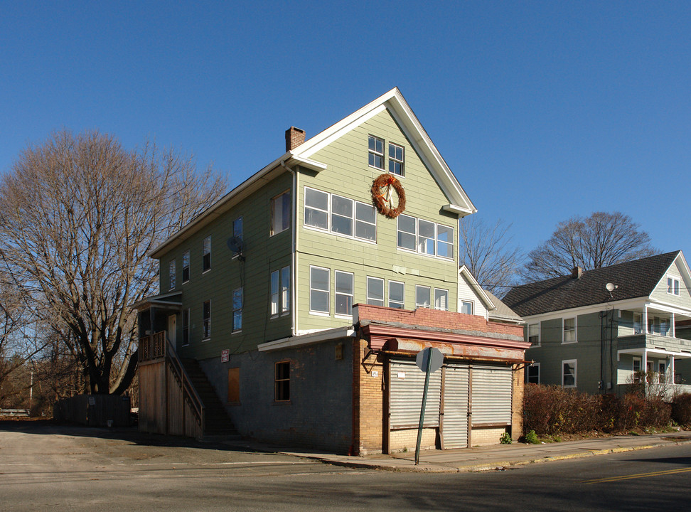 193 Springdale Ave in Meriden, CT - Building Photo