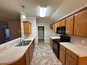 6303 13th St in Lubbock, TX - Building Photo - Building Photo