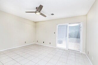 2160 High Desert Cir NE in Rio Rancho, NM - Building Photo - Building Photo