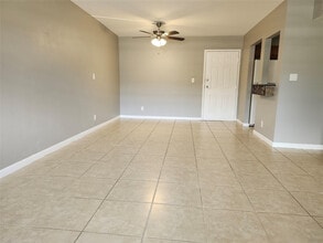 475 St in Deerfield Beach, FL - Building Photo - Building Photo