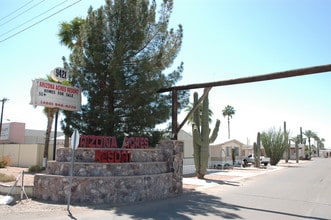 Arizona Acres Resort in Mesa, AZ - Foto de edificio - Building Photo