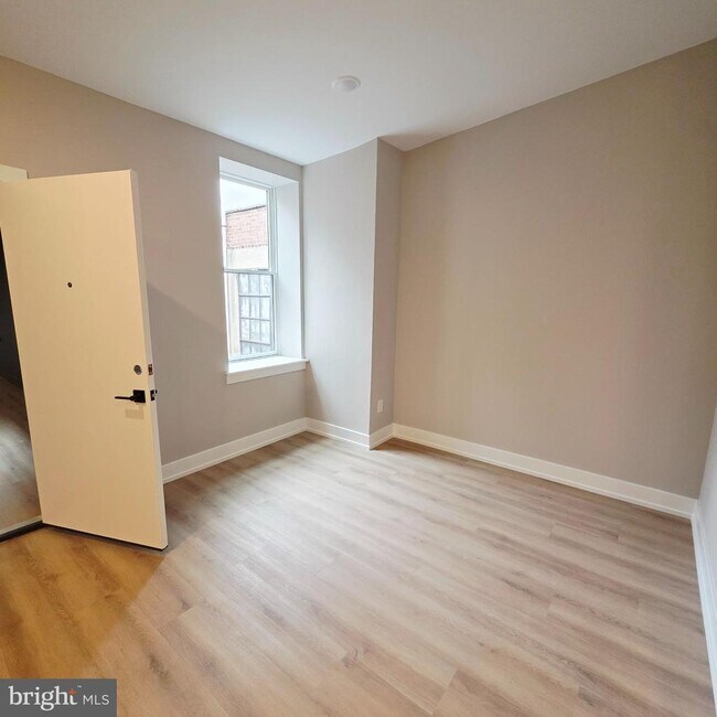 714 Chestnut St in Philadelphia, PA - Building Photo - Building Photo