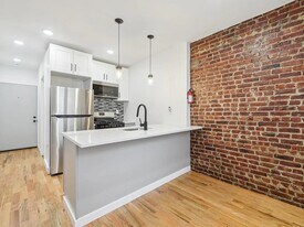 518 51st St in West New York, NJ - Building Photo