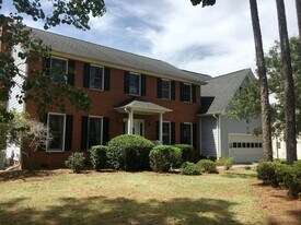 3204 Shadow Ct in Wilmington, NC - Building Photo
