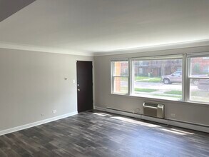 910 Elder Rd-Unit -1S in Homewood, IL - Building Photo - Building Photo