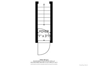 176 Newbrook Ln in Bay Shore, NY - Building Photo - Building Photo