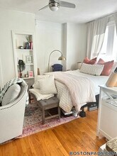 108 Myrtle St, Unit 6 in Boston, MA - Building Photo - Building Photo