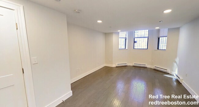 98 Queensberry St in Boston, MA - Building Photo - Building Photo