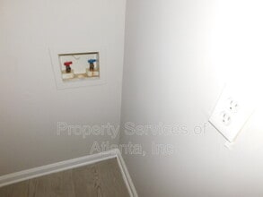 180 Harville Rd in Covington, GA - Building Photo - Building Photo