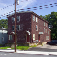 31 Bird St in Foxboro, MA - Building Photo - Building Photo