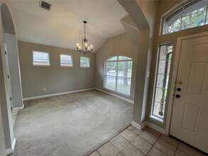 10025 Mount Rainier Dr in Austin, TX - Building Photo - Building Photo