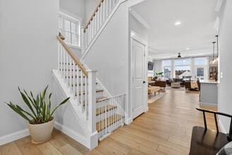 1847 Emerald Way in Mount Joy, PA - Building Photo - Building Photo