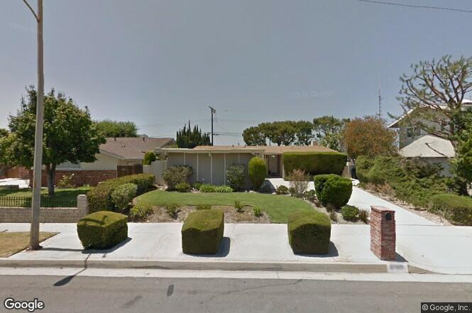 27031 Grayslake Rd in Rancho Palos Verdes, CA - Building Photo