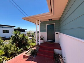 3306 Hawk St in San Diego, CA - Building Photo - Building Photo