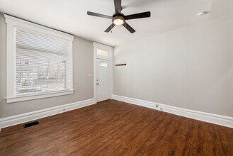 243 Miller Ave in Columbus, OH - Building Photo - Building Photo