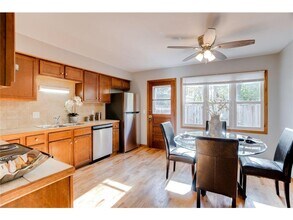 821 Weeks Ave SE in Minneapolis, MN - Building Photo - Building Photo