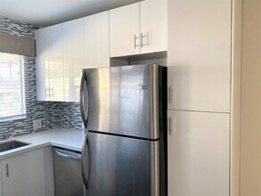 1433 9th St in Santa Monica, CA - Building Photo - Building Photo