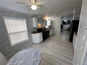 416 Silver Maples Dr in Harriman, NY - Building Photo - Building Photo