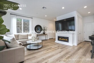 7801 Cypress Dr in Santee, CA - Building Photo - Building Photo