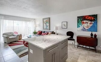 3625 S Olive Ave in West Palm Beach, FL - Building Photo