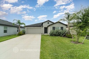4319 Palatina Way in North Fort Myers, FL - Building Photo