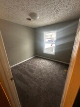 915 Royal Dr in Martinsville, VA - Building Photo - Building Photo