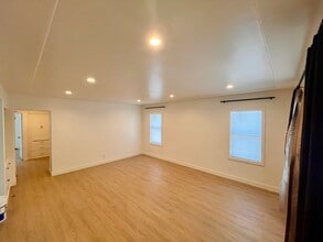 339 S Chandler Ave in Monterey Park, CA - Building Photo - Building Photo
