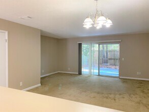 900 State Rd S-7-297 in Beaufort, SC - Building Photo - Building Photo