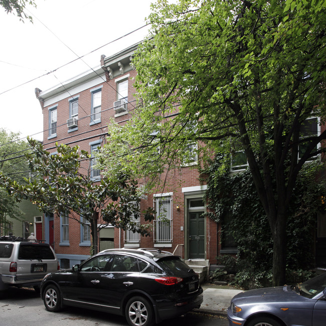 1920 Bainbridge St in Philadelphia, PA - Building Photo - Building Photo