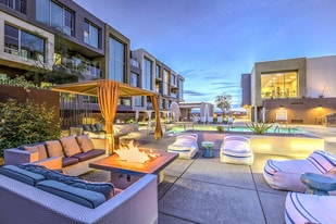 Vantage Flats and Lofts Apartamentos