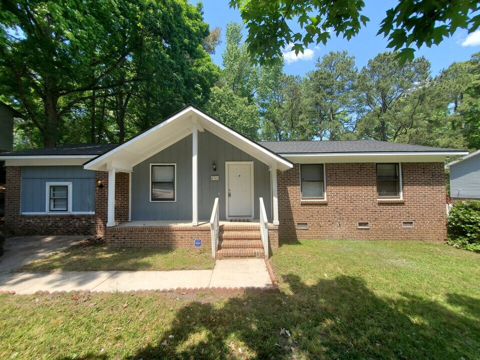 4742 Belford Rd in Fayetteville, NC - Building Photo