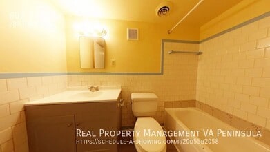 602 74th St in Newport News, VA - Foto de edificio - Building Photo