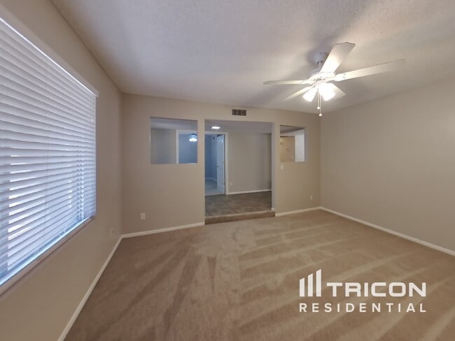 1550 E Kramer St in Mesa, AZ - Building Photo - Building Photo