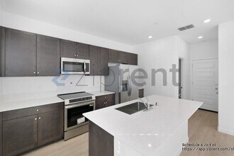 8531 Anker Wy in Elk Grove, CA - Building Photo - Building Photo