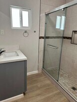 8861 Live Oak Ave in Fontana, CA - Building Photo