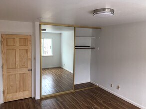 1472 12th Ave, Unit 1472 in San Francisco, CA - Building Photo - Building Photo