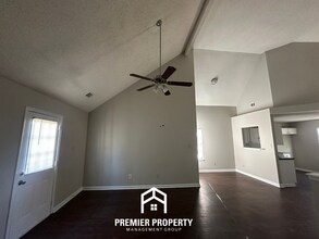 8080 German Creek Dr in Memphis, TN - Building Photo - Building Photo