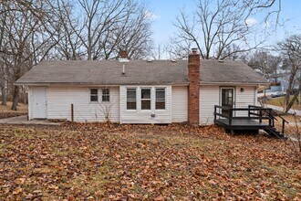 634 NE Russell Rd. in Kansas City, MO - Building Photo - Building Photo