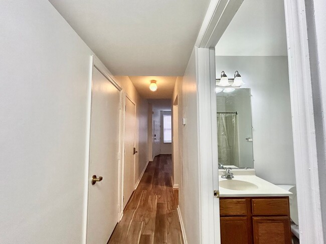 4104 Ogden St-Unit -A in Philadelphia, PA - Building Photo - Building Photo